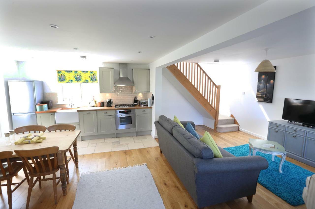 4A Dolphin Close Lägenhet Lyme Regis Exteriör bild